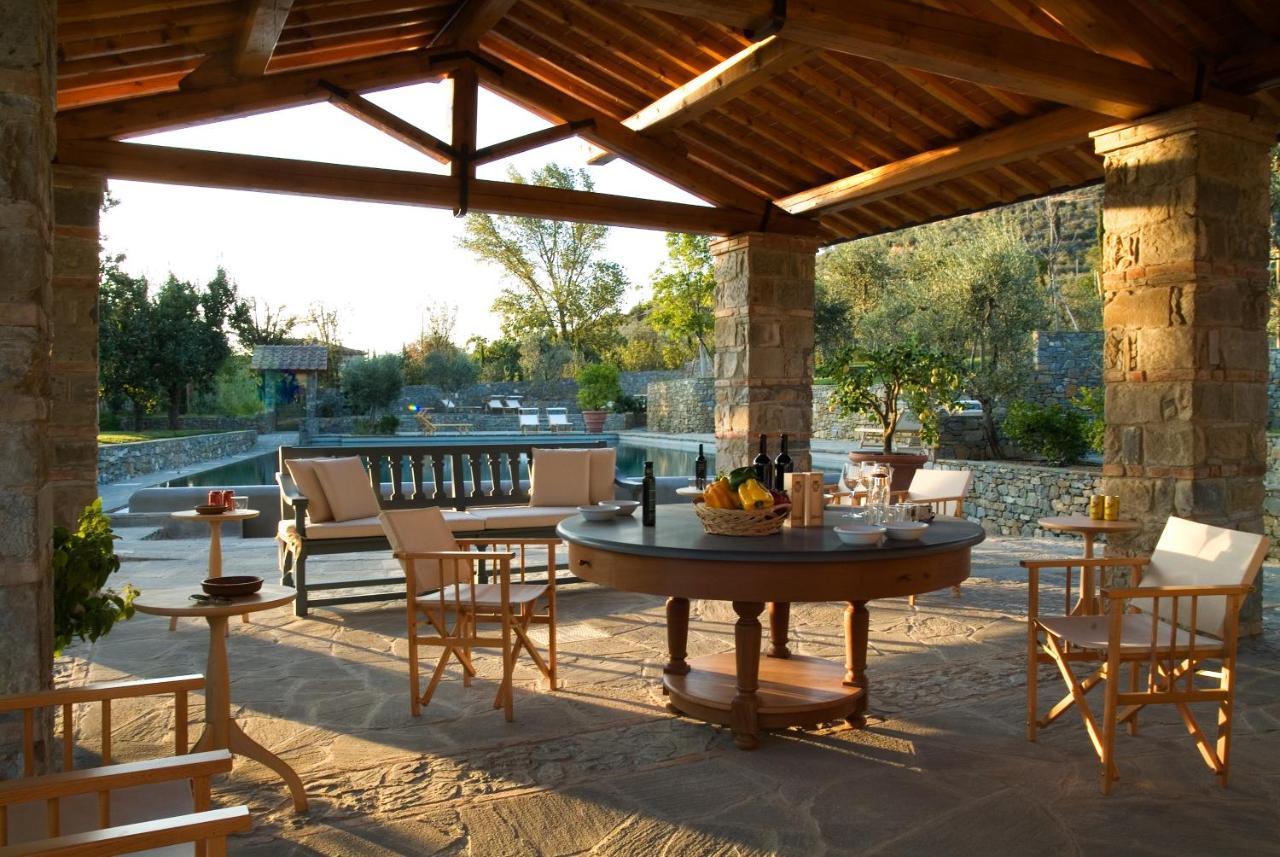 Fattoria Casamora - Suites Pian di Scò المظهر الخارجي الصورة