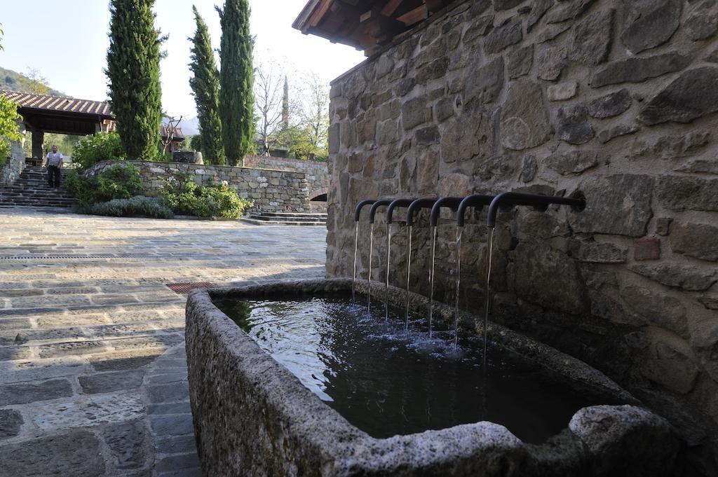 Fattoria Casamora - Suites Pian di Scò المظهر الخارجي الصورة